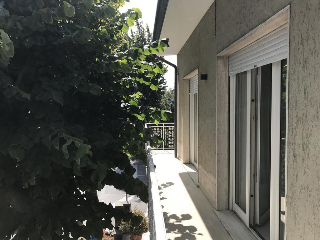 Stunning Apartment 300Mt By The Sea Forte Dei Marmi Forte dei Marmi Quarto foto